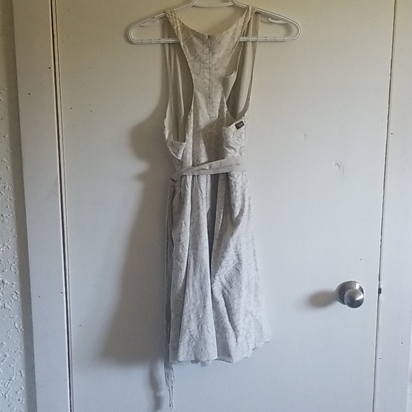 Billabong Dress - Picture 7 of 7